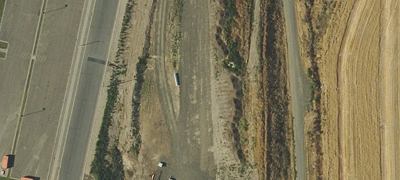 1995 Main St