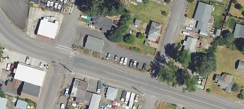 611 Main St