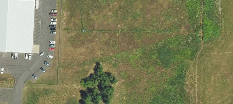 1010 Monmouth Cut Off Rd