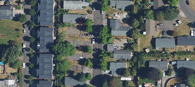 17805 Sue Ln