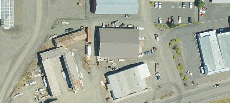 727 Main St