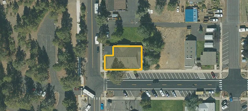 392 Main Ave