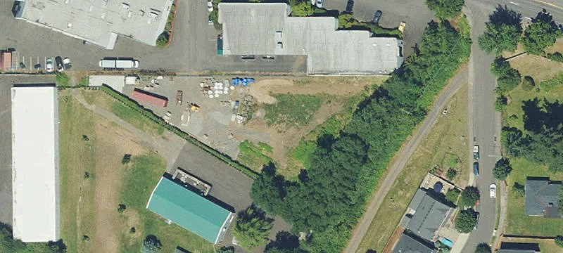 1850 Burnside Rds