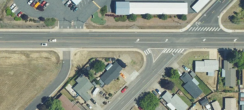Falcon St