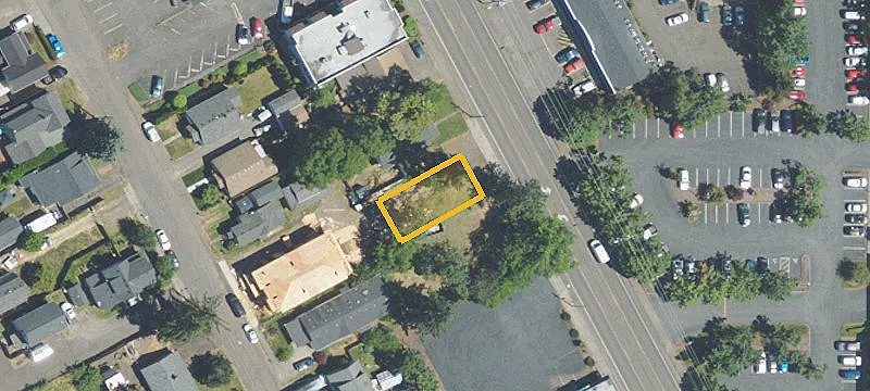 930 Molalla Ave