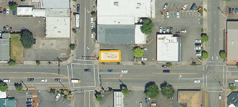 994 Main St