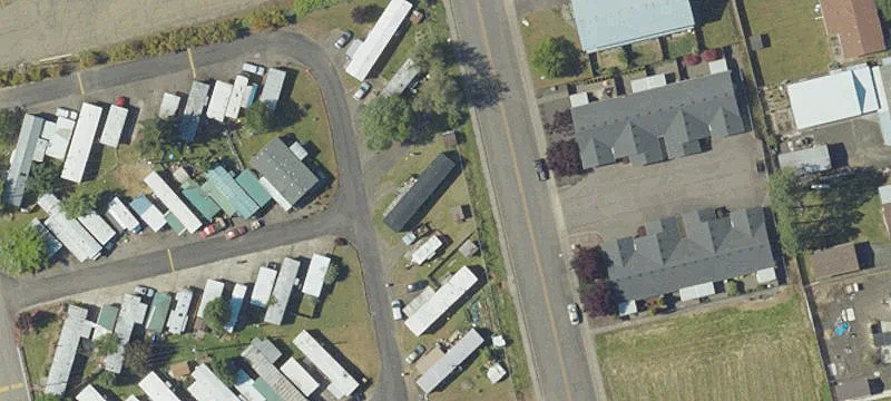 Taylor St