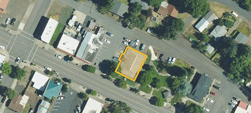 Main St