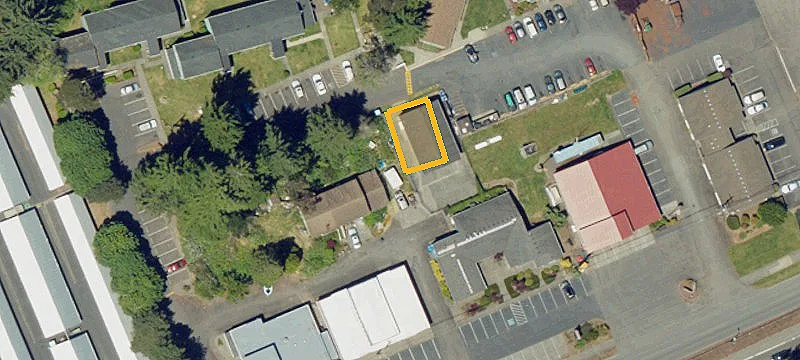 Frontage Rd