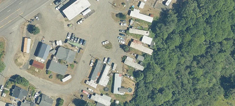 Clearlake Ave