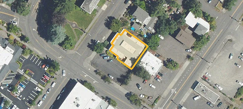 710 Ctr St