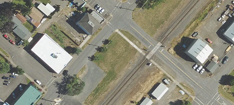 3rd St