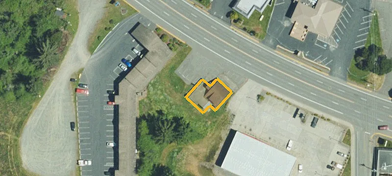 1211 Chetco Ave