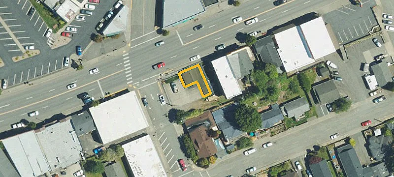555 Chetco Ave