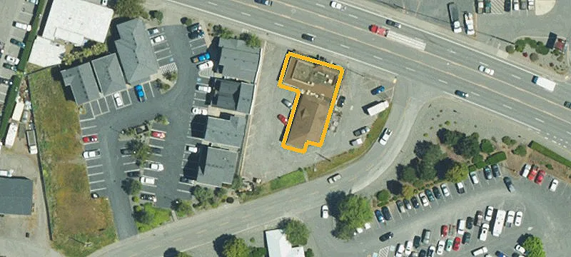 927 Chetco Ave