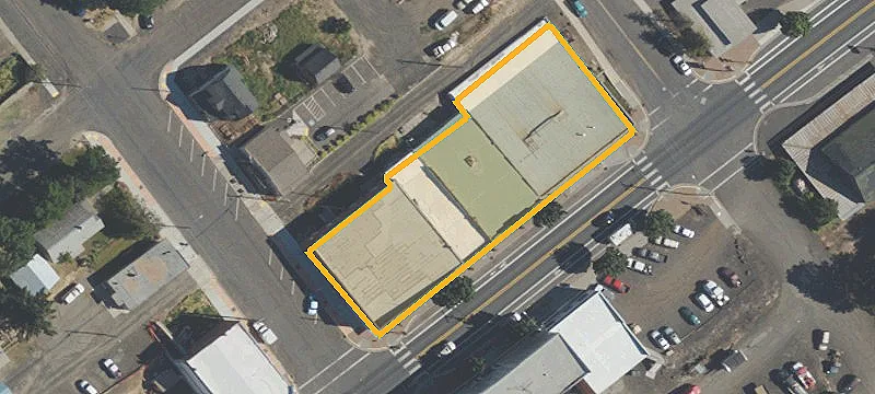 406 Main St