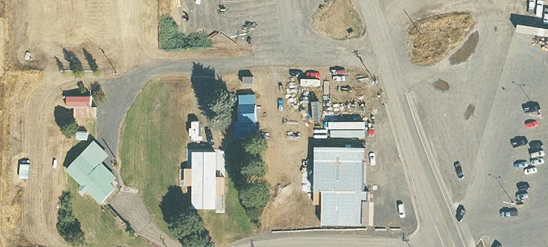 202 Golf Crse Rd