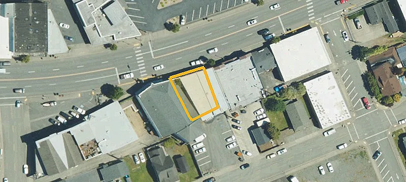 617 Chetco Ave