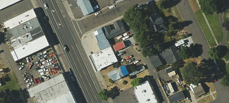 1107 Main St