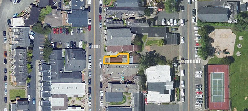 239 Hemlock St
