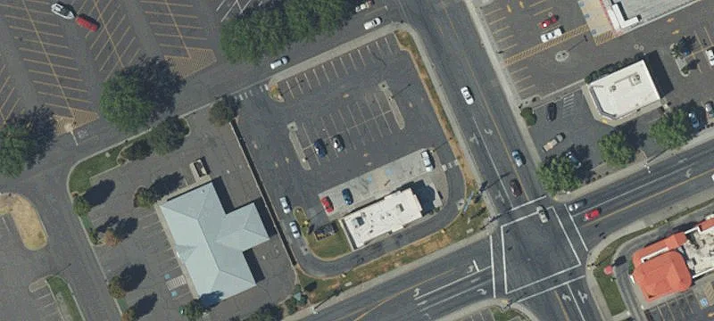 2001 Ct Ave