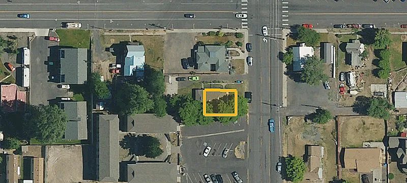 177 Deer St