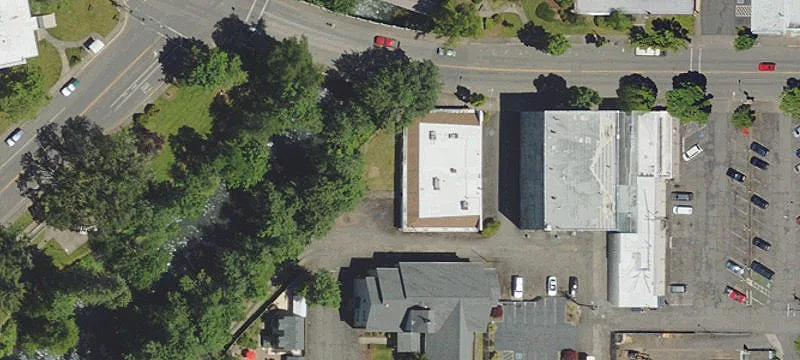 303 Main St