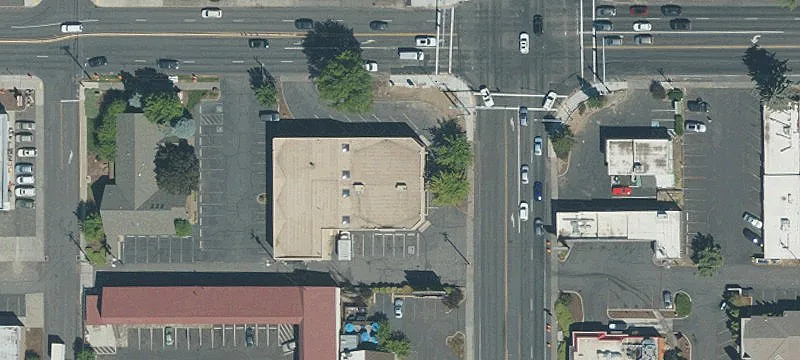 253 Greenwood Ave