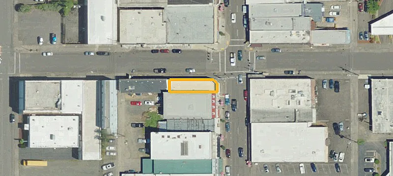700 Main St