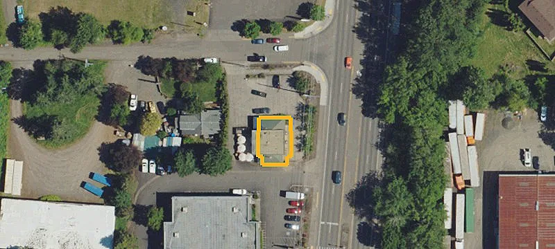 120 Cummings Ave