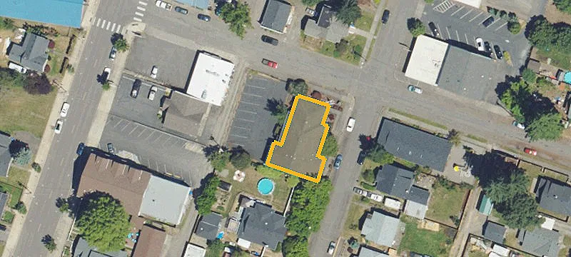 106 2nd St
