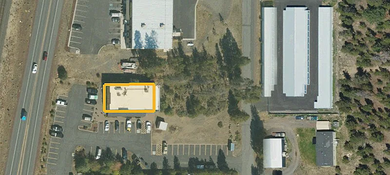 52611 Pam Ln