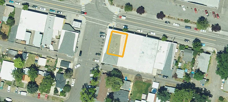 392 2nd Ave