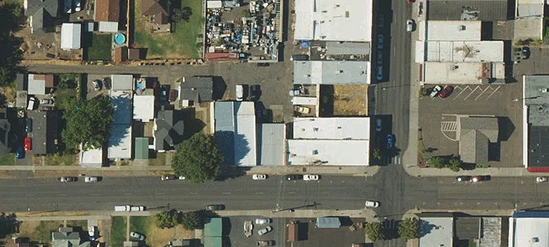 10 5th Ave
