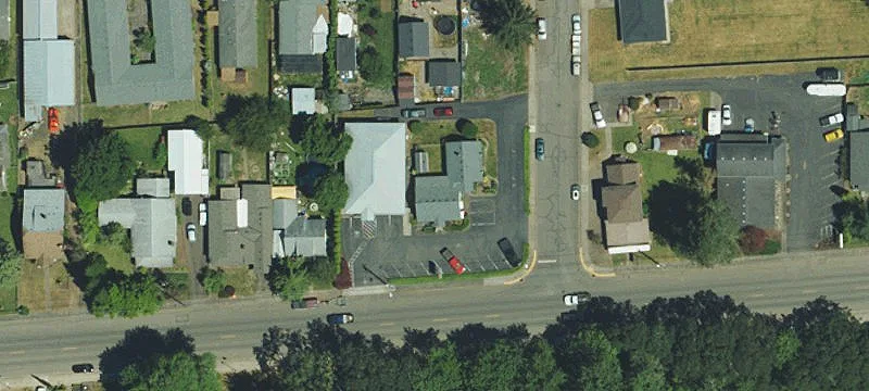 711 Main St