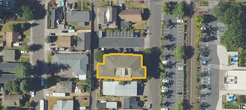 161 Adams Ave