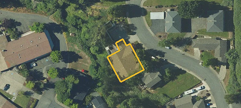 2144 Heidi Ln