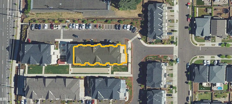 17126 Snowdale St, Unit 304