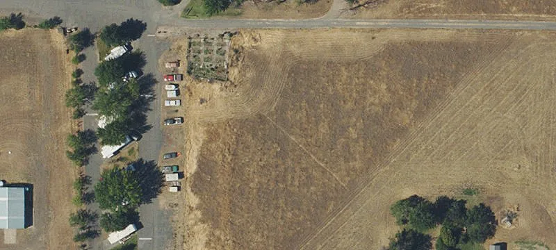 1845 Hwy 395