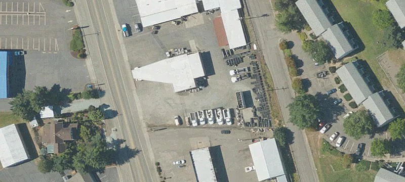 729 Main St