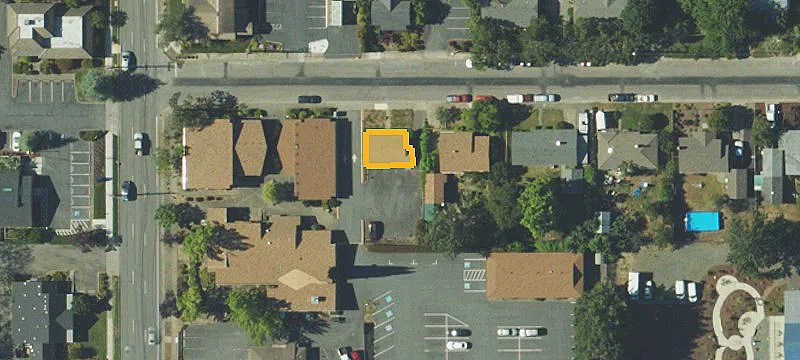 215 Outlook Ave