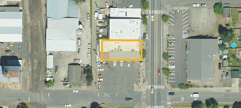 520 Trade St