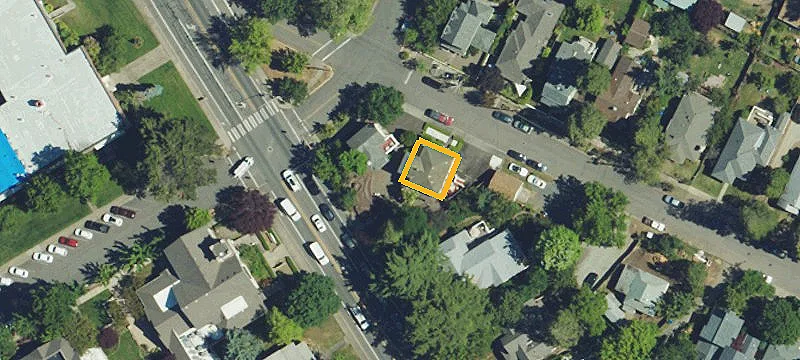 174 Main St