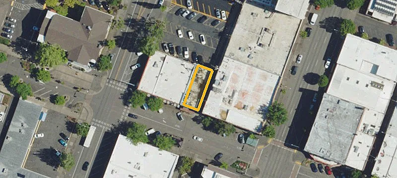 451 Madison Ave