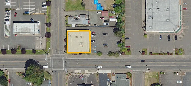 1600 Main St