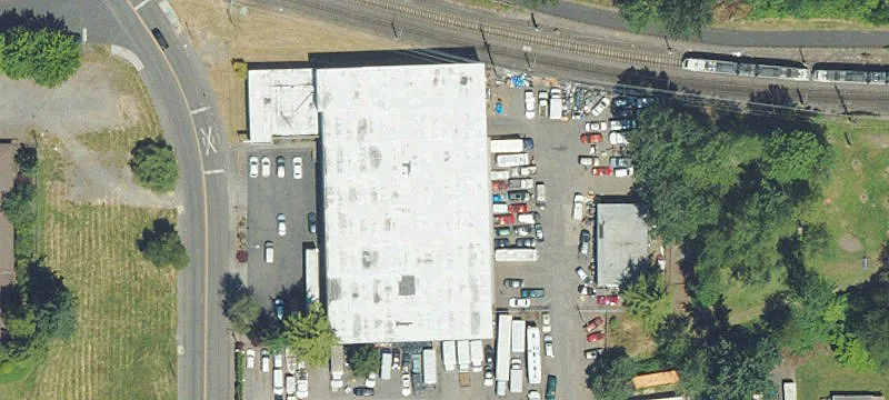 620 Kelly Ave