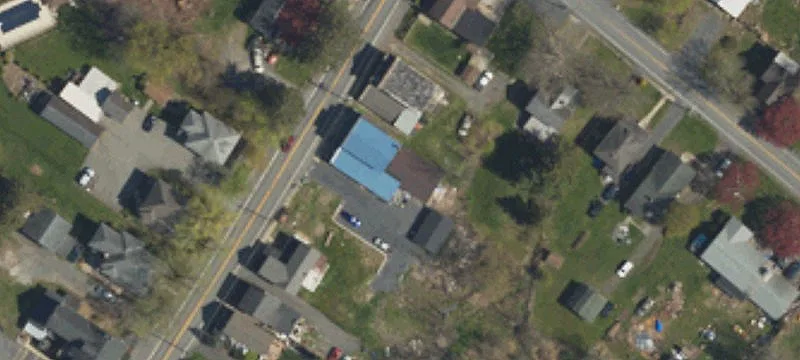 2461 Delaware Dr