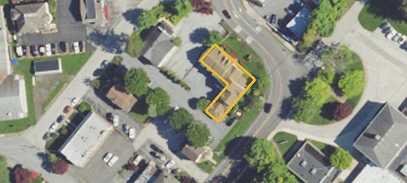 17 Bishop Holw Rd