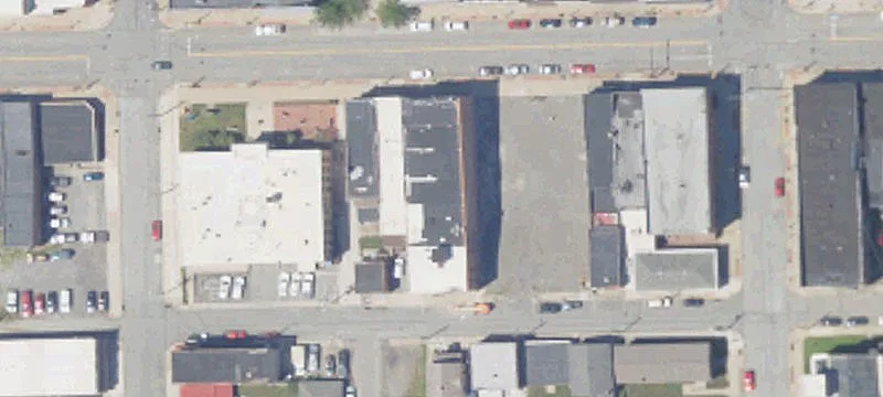517 Lawrence Ave