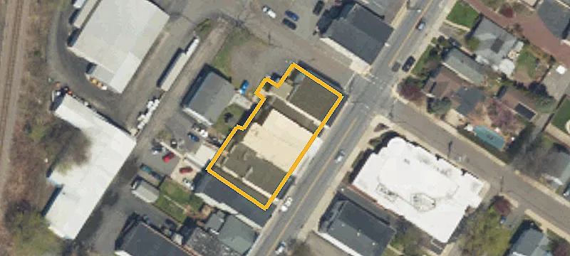 641 Main St